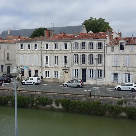 Charmant 2 Pieces Au Coeur De La Rochelle, Ideal Pour 2 Personnes - Fr-1-551-33 La Rochelle  Exterior photo