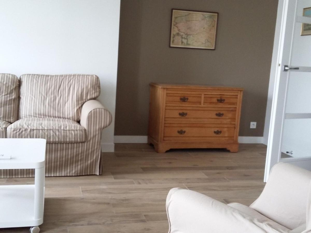 2 Pieces Au Coeur De La Rochelle, Ideal Pour 2 Personnes - Fr-1-551-33 *